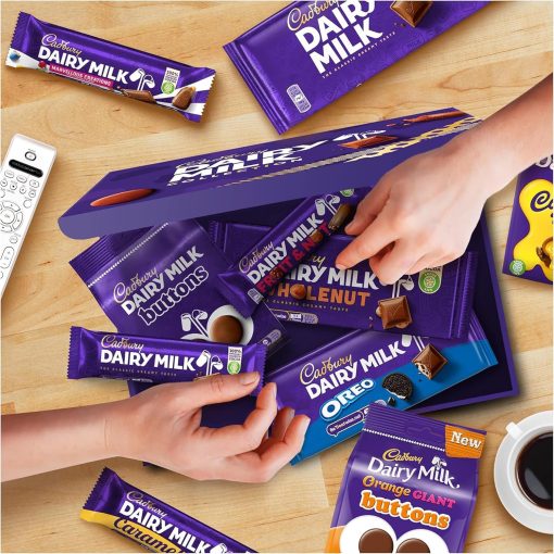 Milk Chocolate Luxury Gift Hamper, Contains 10 Assorted Chocolate Bars and Gift Bag, Perfect for Gift Giving, 1.04kg (Pack of 2)